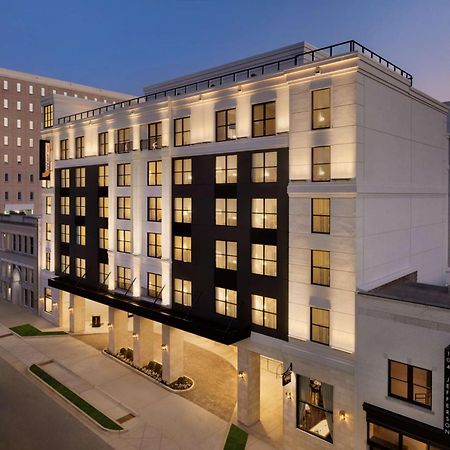 106 Jefferson Huntsville, Curio Collection By Hilton Exteriör bild