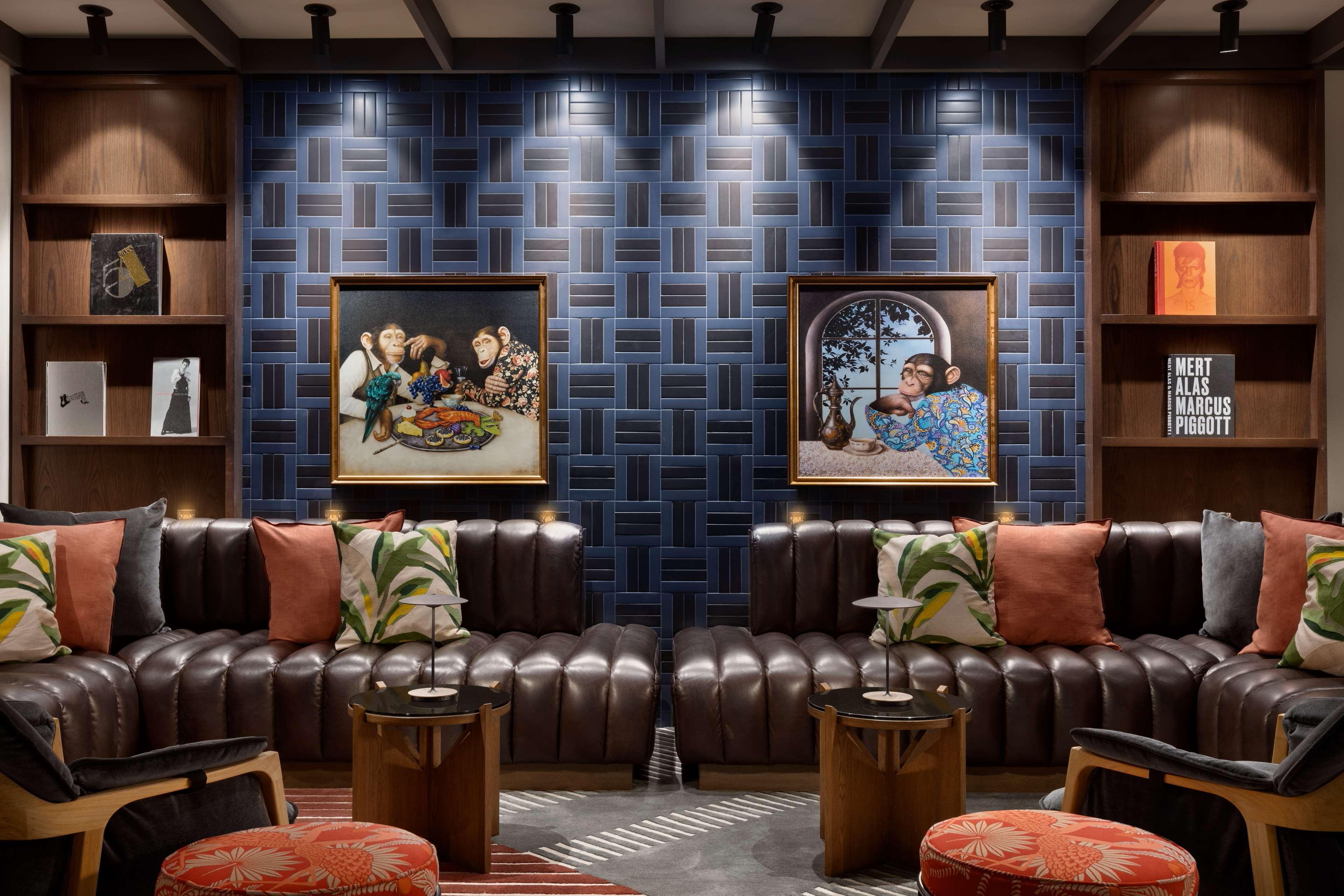 106 Jefferson Huntsville, Curio Collection By Hilton Exteriör bild